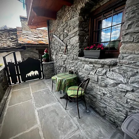 La Maison Du Faux Monneyeur