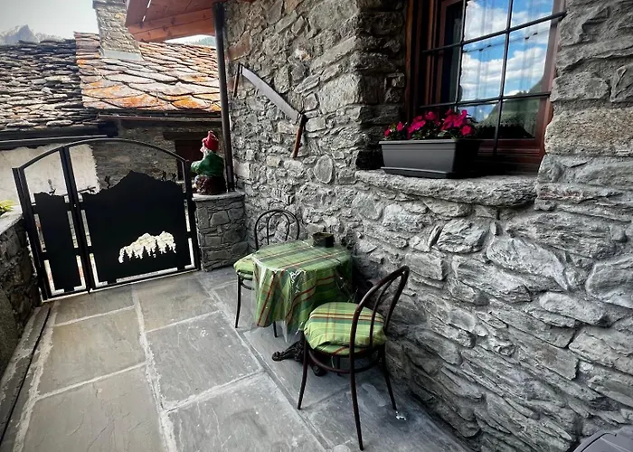 La Maison Du Faux Monneyeur