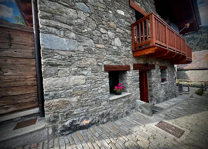 La Maison Du Faux Monneyeur *